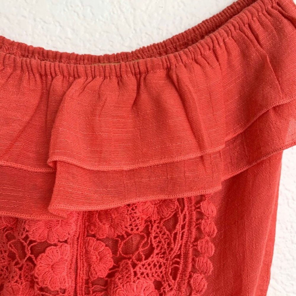 Red Strapless Top - Picture 2 of 3